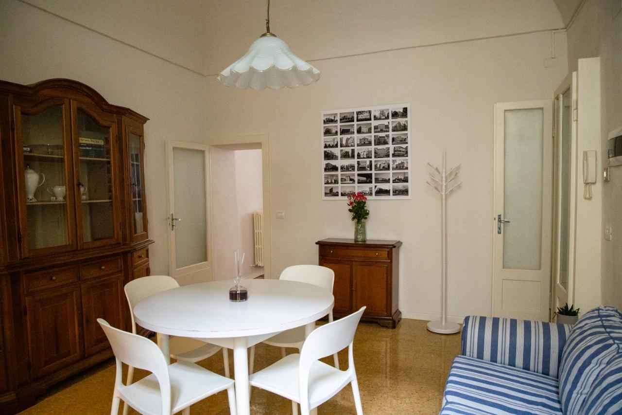 Parma Borgo Antico Apartment Екстер'єр фото